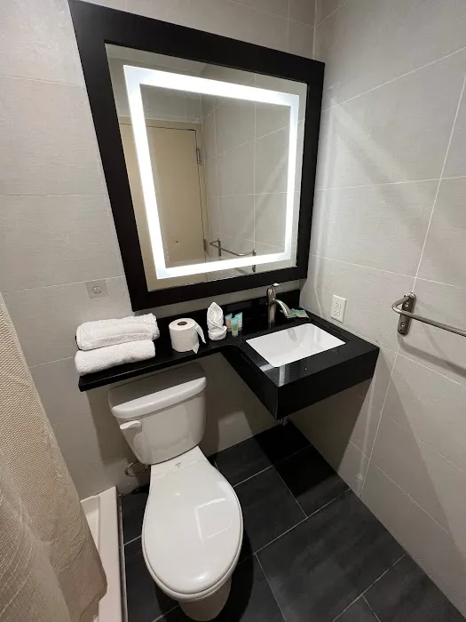 Mamba Hotel 4
