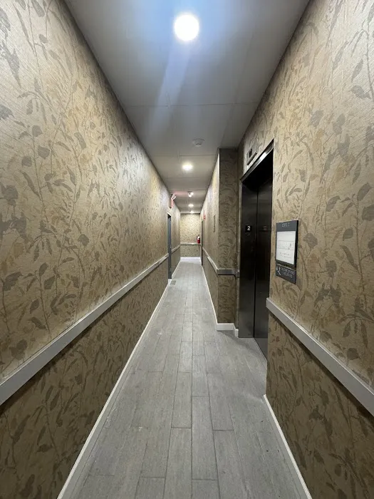 Dream Hotel Bronx 5