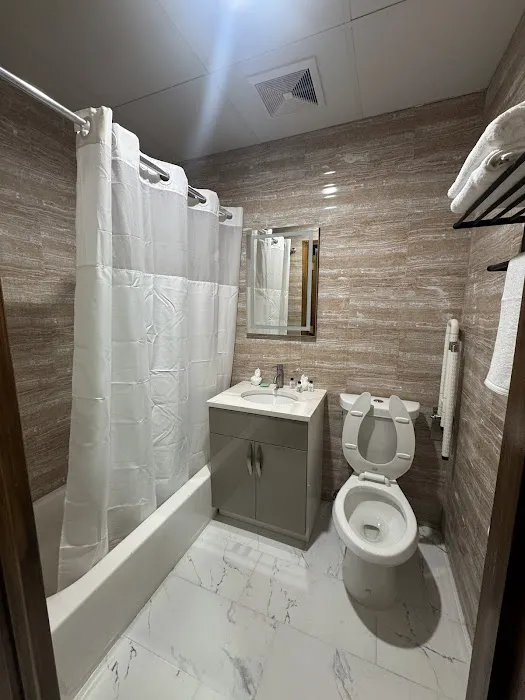 Dream Hotel Bronx 5