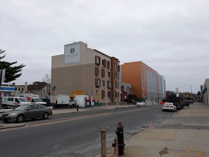 Hillside Hotel Queens 4