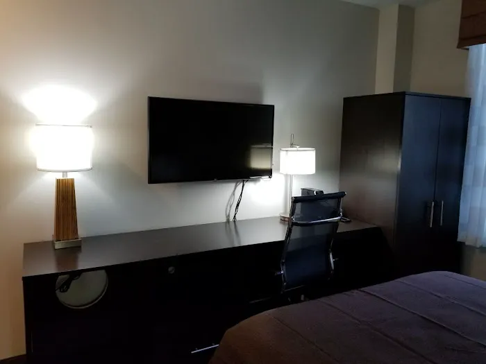 Hillside Hotel Queens 4