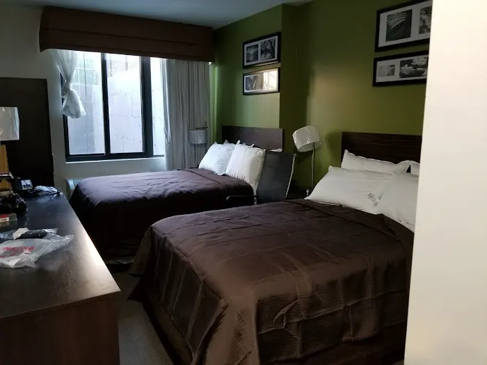 Hillside Hotel Queens 4