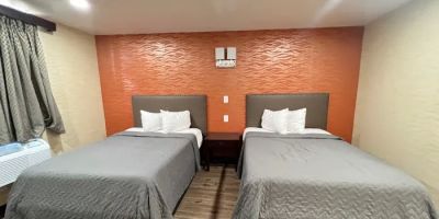 Van Wyck Motor Inn