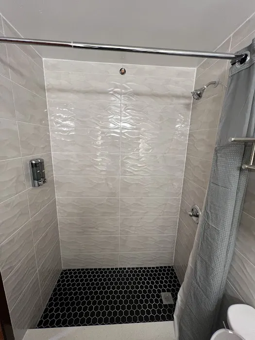 Van Wyck Motor Inn 4