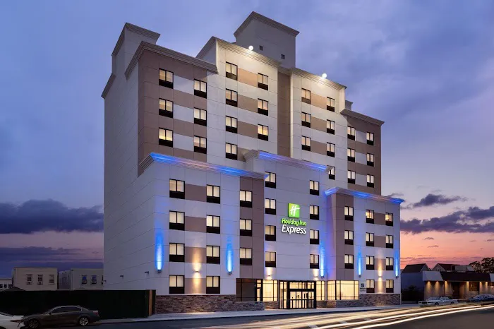 Holiday Inn Express Jamaica - Jfk Airtrain - Nyc by IHG 4