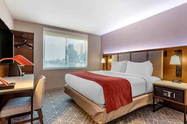 Comfort Inn JFK Airport 4