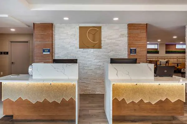 Comfort Inn JFK Airport 4