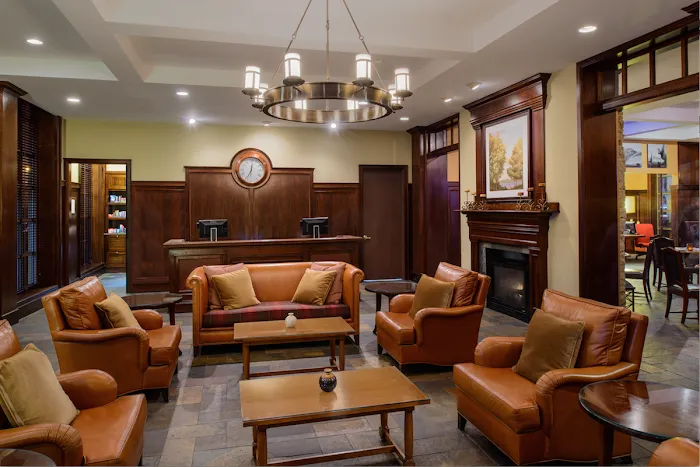 Gate Hotel JFK Airport 4