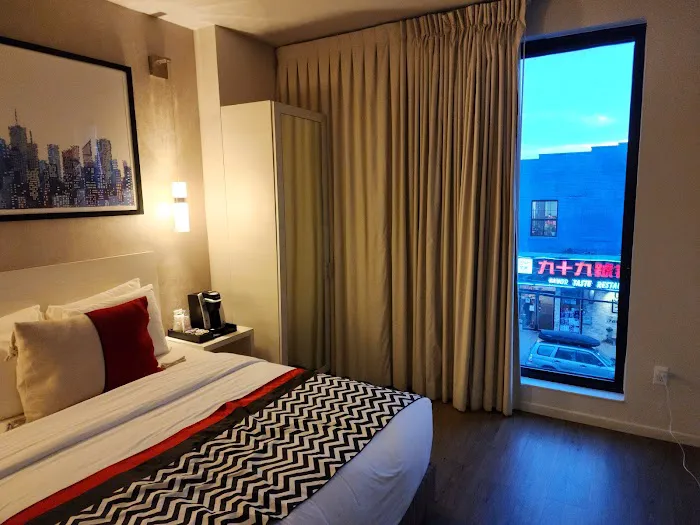 Insignia Hotel Brooklyn, Ascend Hotel Collection 4