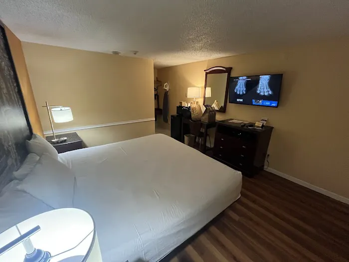Super 8 by Wyndham North Bergen NJ/NYC Area 4