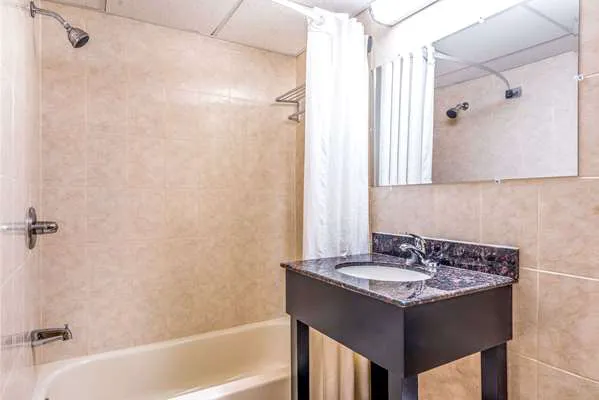 Super 8 by Wyndham North Bergen NJ/NYC Area 4