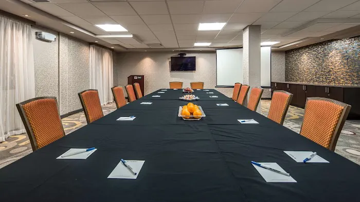 Best Western Premier NYC Gateway Hotel 4
