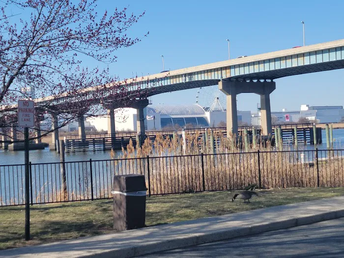 Red Roof PLUS+ Secaucus - Meadowlands - NYC 4