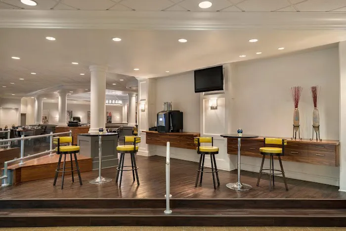 Crowne Plaza Englewood by IHG 4
