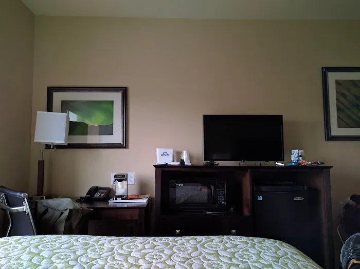 Days Inn & Suites by Wyndham Jamaica JFK Airport 4