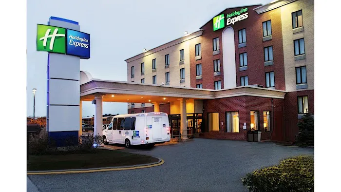 Holiday Inn Express New York Jfk Airport Area, an IHG Hotel 4