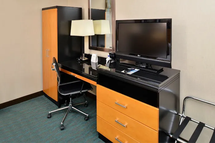 Holiday Inn Express New York Jfk Airport Area, an IHG Hotel 4