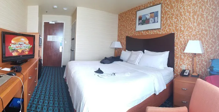 Fairfield Inn by Marriott New York JFK Airport 4
