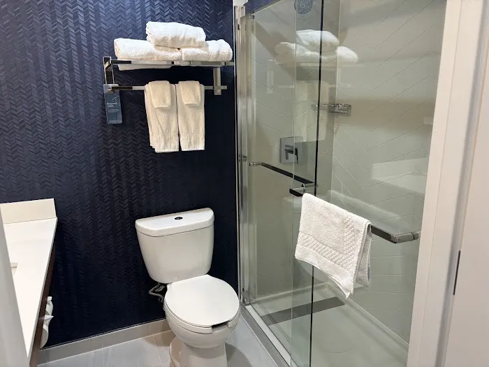 Fairfield Inn by Marriott New York JFK Airport 4