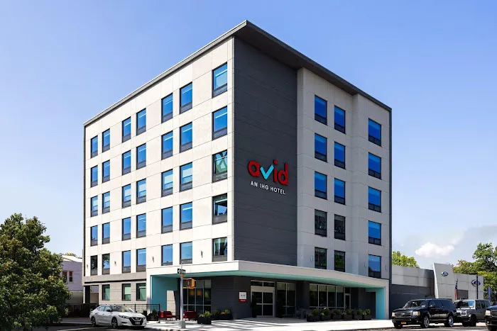avid hotel Brooklyn - Dyker Heights by IHG 4