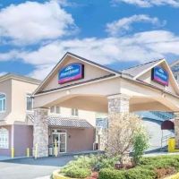 Howard Johnson by Wyndham North Bergen ico