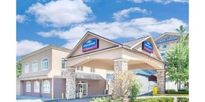 Howard Johnson by Wyndham North Bergen