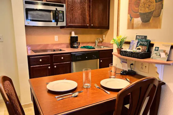 Homewood Suites by Hilton East Rutherford - Meadowlands, NJ 4