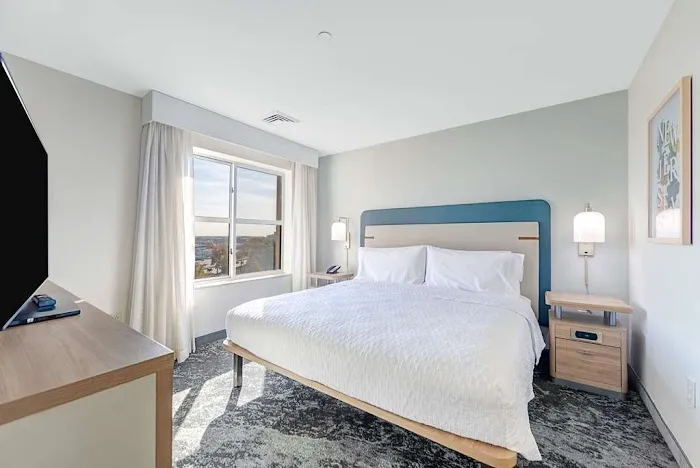 Homewood Suites by Hilton East Rutherford - Meadowlands, NJ 4