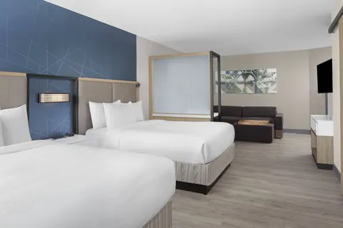 SpringHill Suites East Rutherford Meadowlands/Carlstadt 4