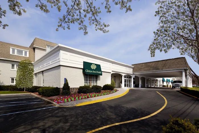 Clinton Inn Hotel & Event Center 4