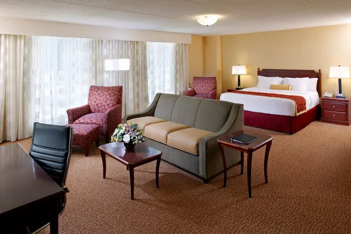 Clinton Inn Hotel & Event Center 4