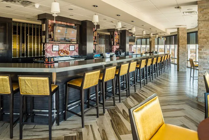 Crowne Plaza Saddle Brook by IHG 4
