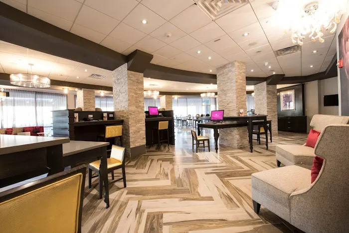 Crowne Plaza Saddle Brook by IHG 4