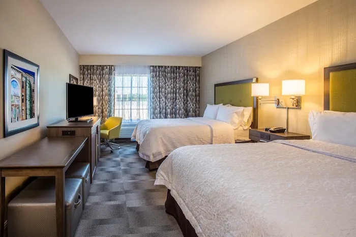 Hampton Inn & Suites Yonkers - Westchester 5