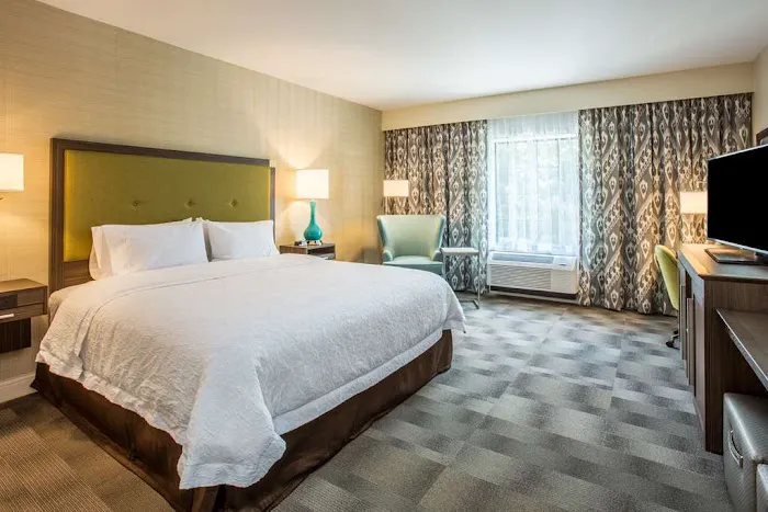 Hampton Inn & Suites Yonkers - Westchester 5