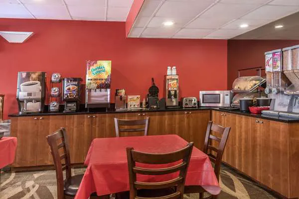 Hilltop Inn & Suites (Prev. RAMADA) 5