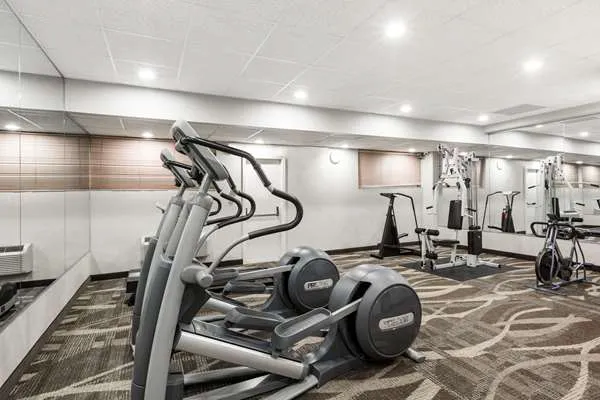 Hilltop Inn & Suites (Prev. RAMADA) 5