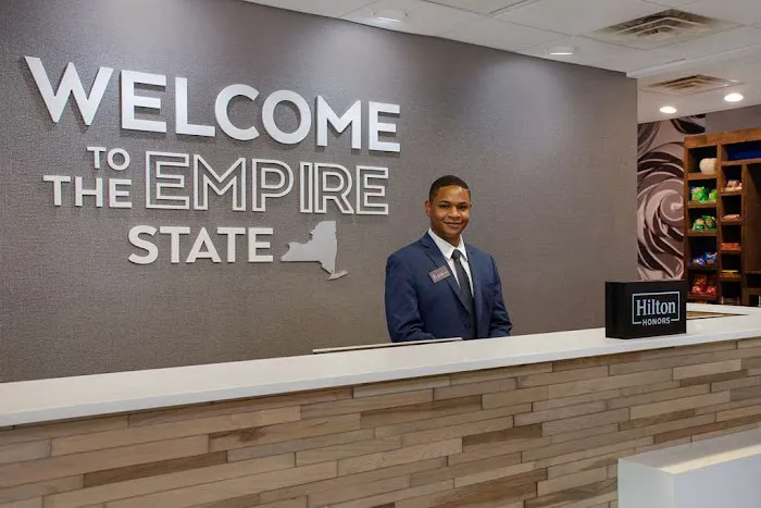 Hampton Inn & Suites Yonkers 5