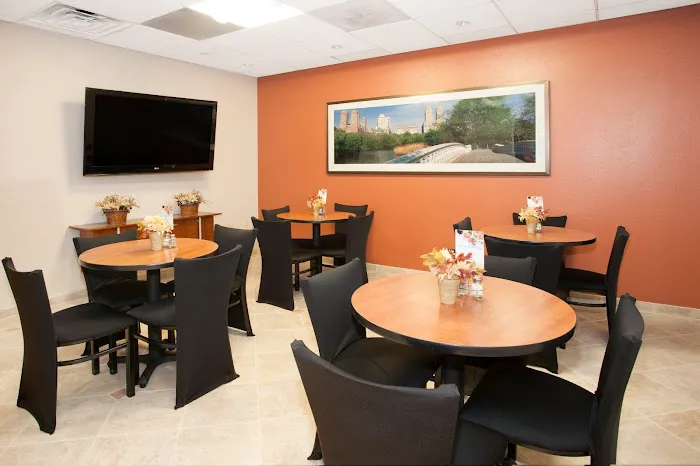 Holiday Inn Express Building 107 4