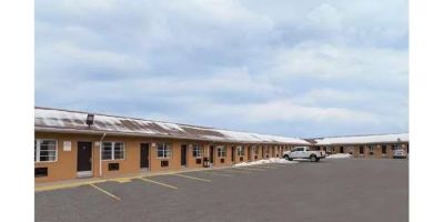 Travelodge by Wyndham Jersey City