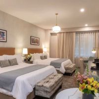 Broadway Plaza Hotel ico
