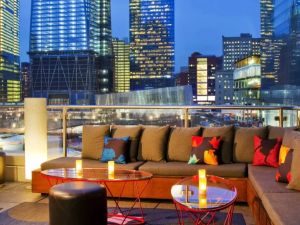 Discover the Best Hotels with Rooftop Bars in New York City