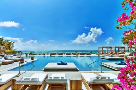 Best Family-Friendly Hotels with Pools in Miami for an Unforgettable Vacation