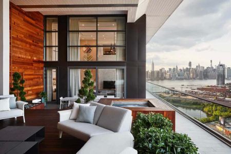 Best Hotels in Manhattan for First-Time Visitors