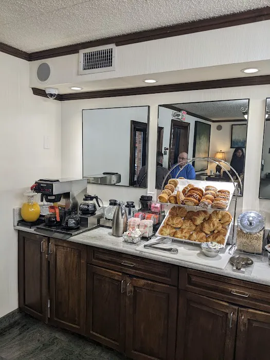 Holland Hotel Free Parking Jersey City 5