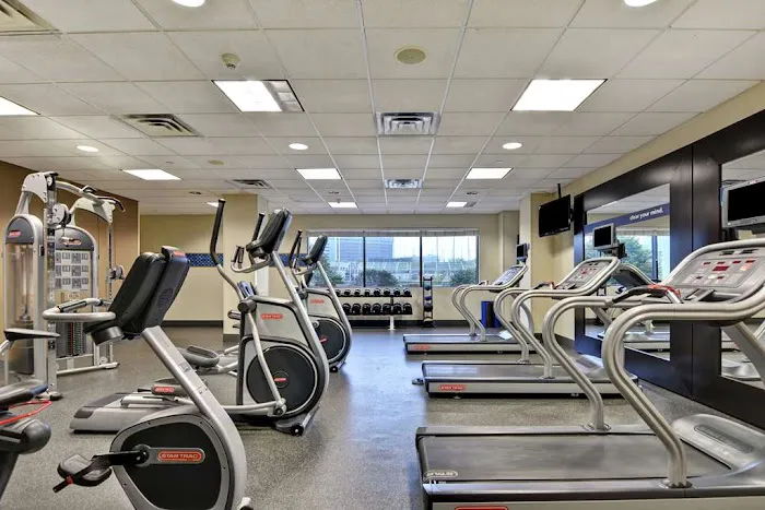 Hampton Inn & Suites Newark-Harrison-Riverwalk 4