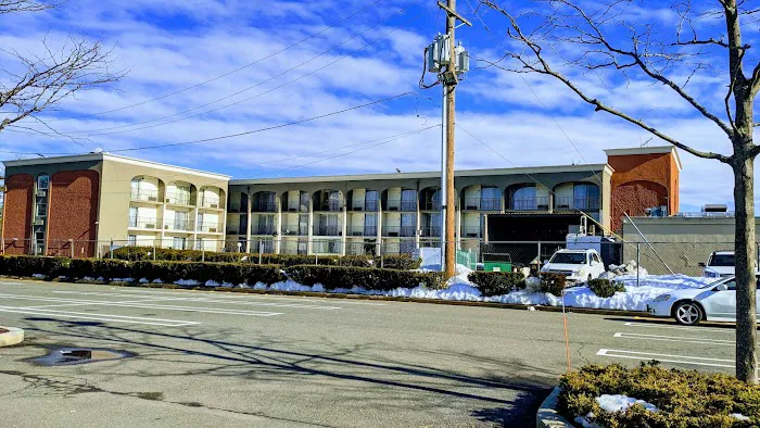 Howard Johnson by Wyndham Clifton NJ 4