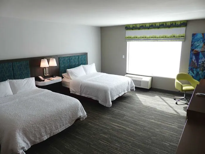 Hampton Inn Paramus 4