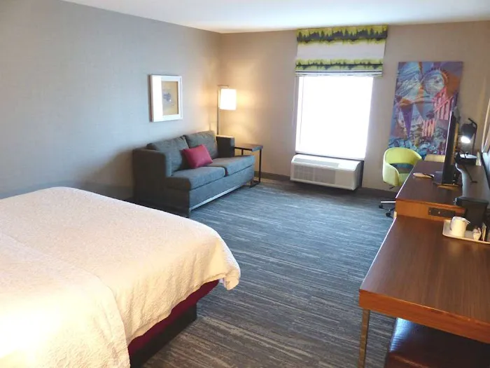 Hampton Inn Paramus 4