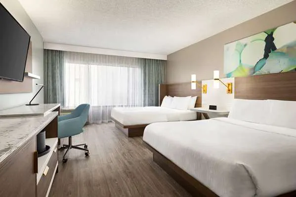 Wyndham Garden Totowa 3